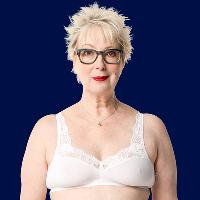 Jenny Eclair: How To Be A Middle Aged Woman (without Going Insane)