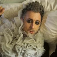 Alan Cumming Sings Sappy Songs at York Barbican