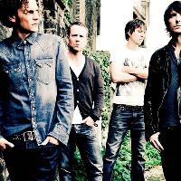 Toploader at The Stables